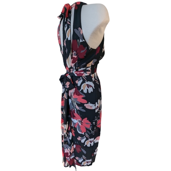 Olivaceous halter dress black & red floral size small - Picture 7 of 11